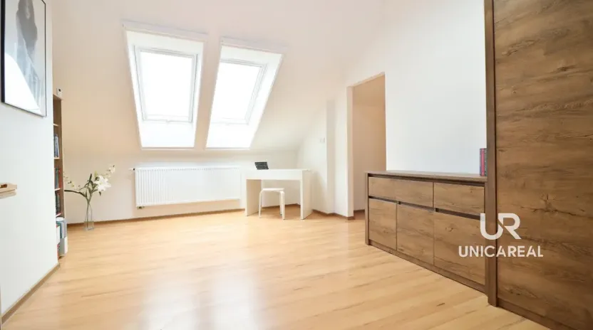 Prodej bytu 3+kk, Velešovice, 71 m2