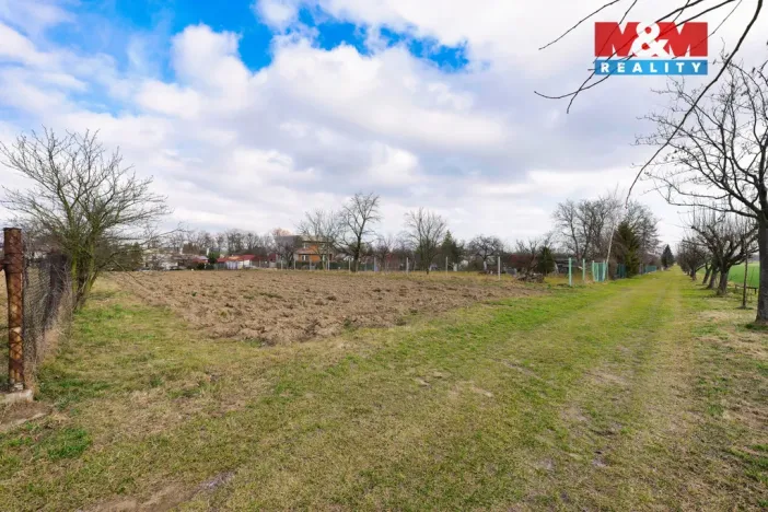 Prodej pozemku pro bydlení, Holasovice - Loděnice, 1812 m2