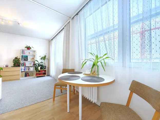 Prodej bytu 3+1, Praha - Prosek, Vysočanská, 74 m2