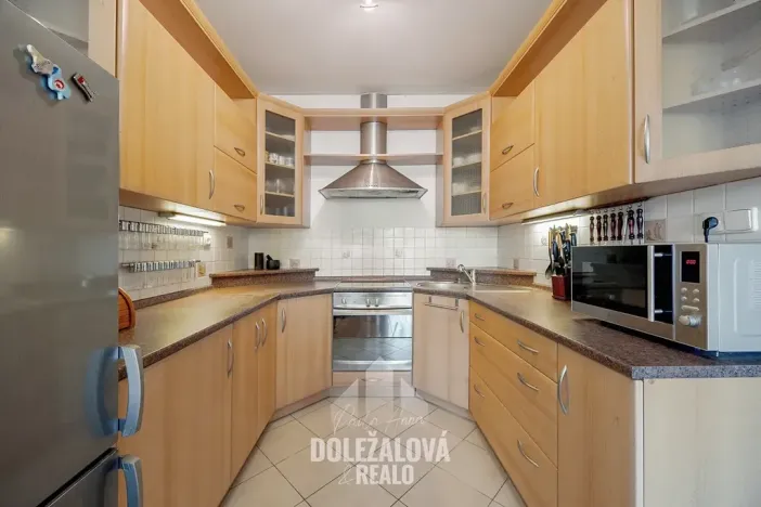 Pronájem bytu 2+kk, Jihlava, Nad Jihlávkou, 58 m2