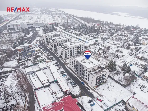 Pronájem bytu 1+kk, Plzeň, V Zahrádkách, 39 m2