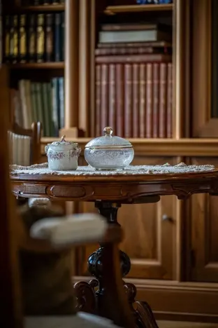 Pronájem bytu 3+1, Praha - Malá Strana, U lužického semináře, 111 m2