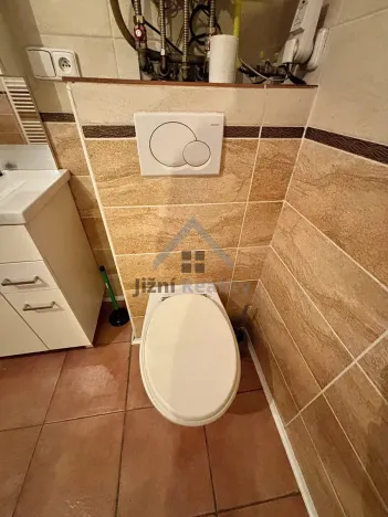 Prodej bytu 2+kk, České Budějovice, Rudolfovská tř., 98 m2