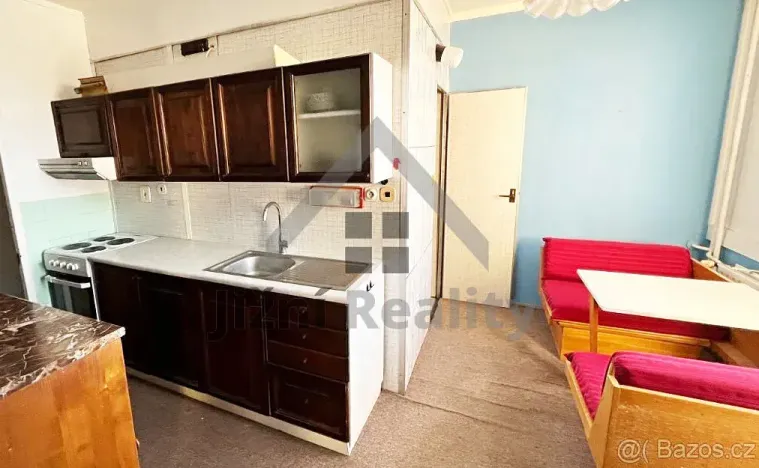 Prodej bytu 2+1, Horní Planá, Sídliště Míru, 57 m2