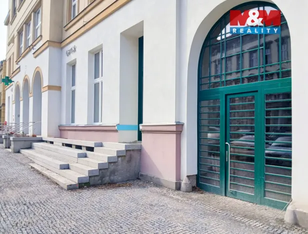 Pronájem obchodního prostoru, Opava, Masarykova třída, 25 m2