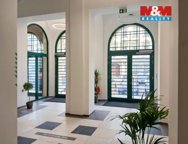 Pronájem obchodního prostoru, Opava, Masarykova třída, 25 m2