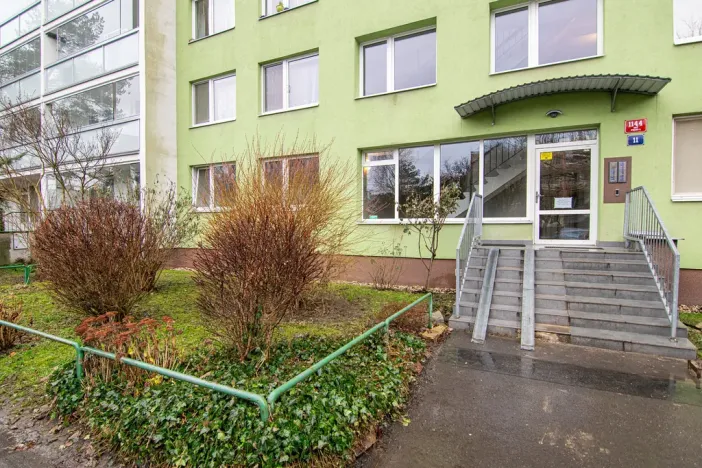 Pronájem bytu 2+kk, Praha - Krč, Vikova, 41 m2