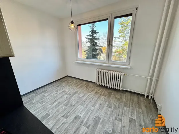 Pronájem bytu 2+1, Ústí nad Labem, Tolstého, 66 m2