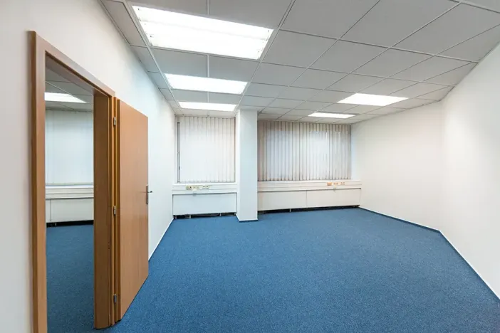 Pronájem kanceláře, Praha - Vysočany, Freyova, 17 m2