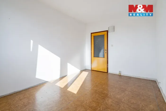 Prodej bytu 4+1, Trhové Sviny, Budovatelská, 82 m2