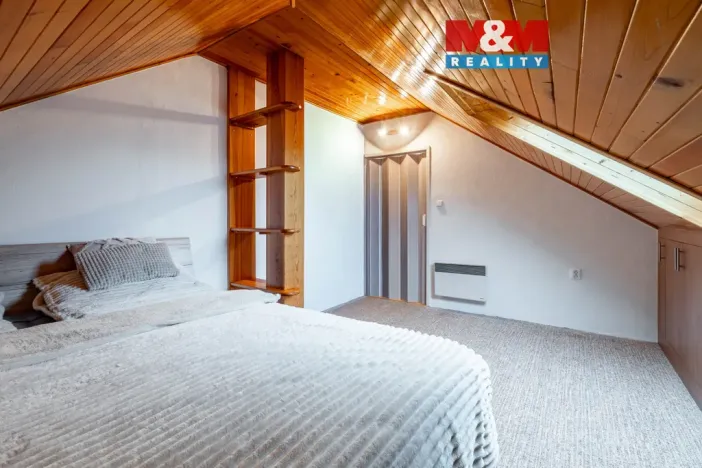 Prodej bytu 3+1, Radešínská Svratka, 65 m2