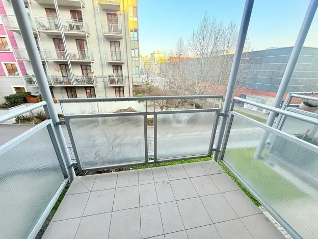 Pronájem bytu 1+kk, Praha - Dejvice, Heinemannova, 36 m2