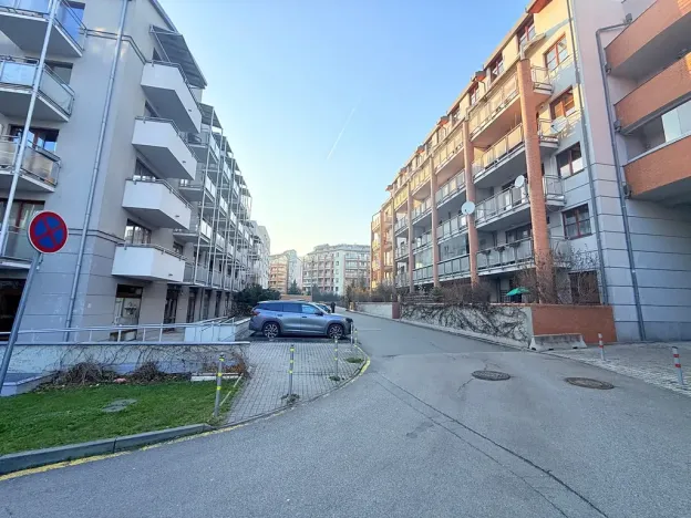 Pronájem bytu 1+kk, Praha - Dejvice, Heinemannova, 36 m2