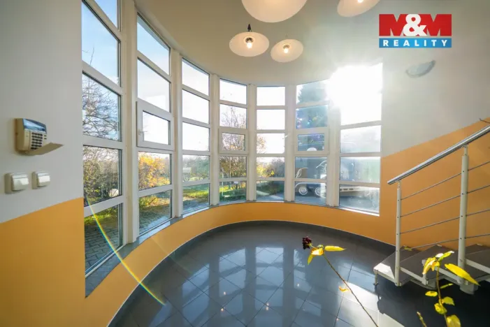 Pronájem výrobních prostor, Žďár, 1089 m2