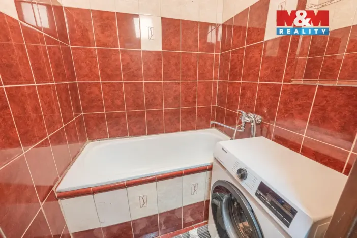 Prodej bytu 2+1, Lužec nad Vltavou, Jiráskova, 56 m2