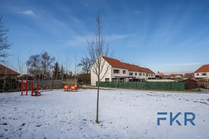 Prodej rodinného domu, Zásmuky, Za Tofou, 143 m2