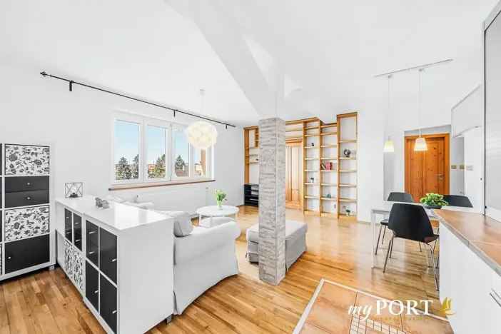 Pronájem bytu 4+kk, Plzeň, Erbenova, 83 m2