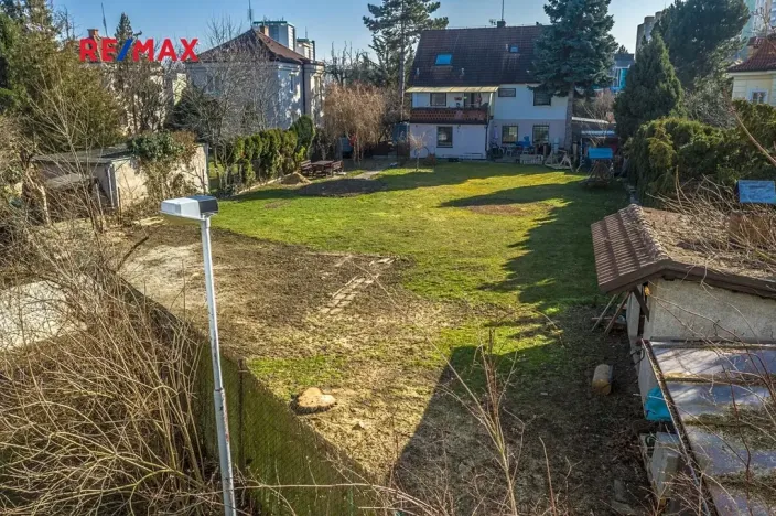 Prodej pozemku pro bydlení, Praha - Lhotka, V zahradní čtvrti, 551 m2