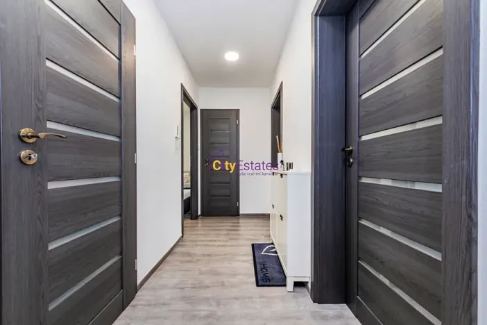 Prodej bytu 3+kk, Praha - Černý Most, Cíglerova, 68 m2