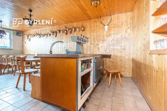 Prodej rodinného domu, Vysoká Pec, 1120 m2