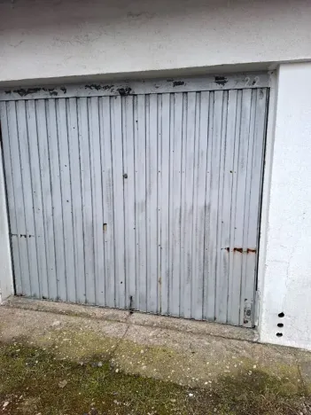 Pronájem garáže, Hradec Králové, U Mostku, 19 m2