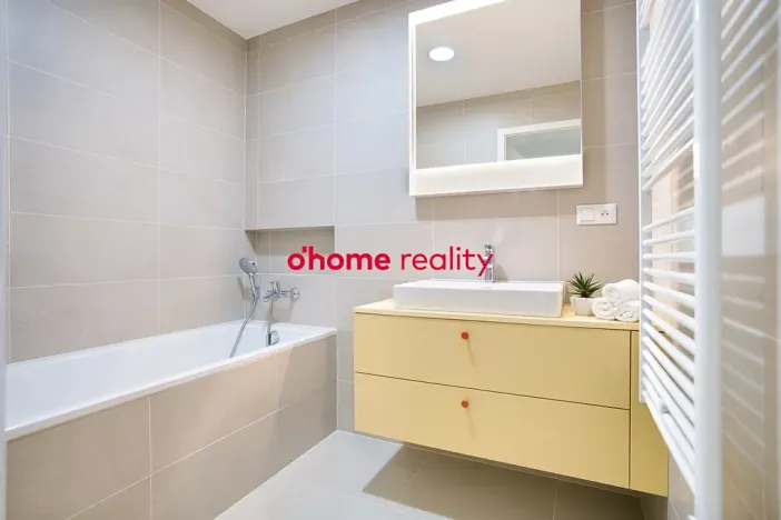 Prodej bytu 2+kk, Olomouc, Ostrovní, 65 m2