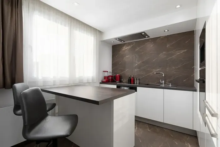 Prodej bytu 3+1, Opava, Holasická, 65 m2