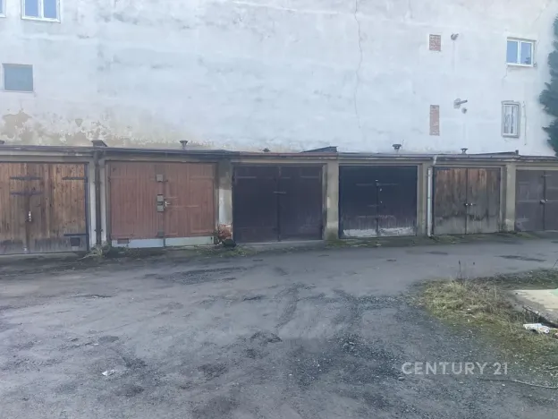 Pronájem garáže, Teplice, 18 m2