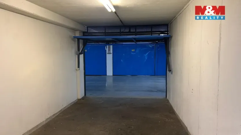 Prodej garáže, Praha - Hlubočepy, 18 m2