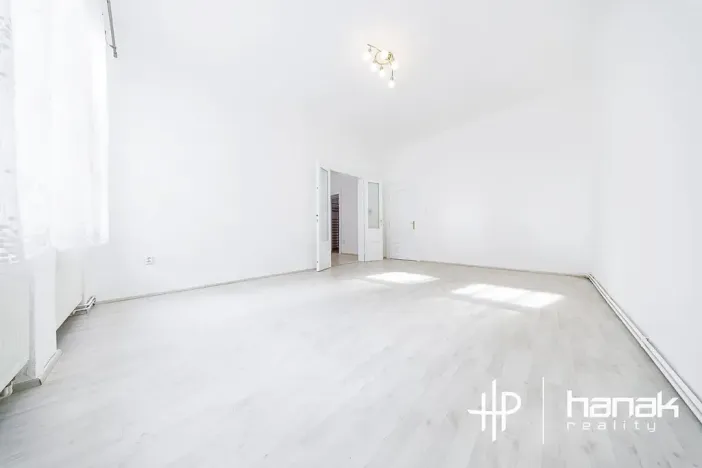 Prodej bytu 3+1, Olomouc, Komenského, 116 m2