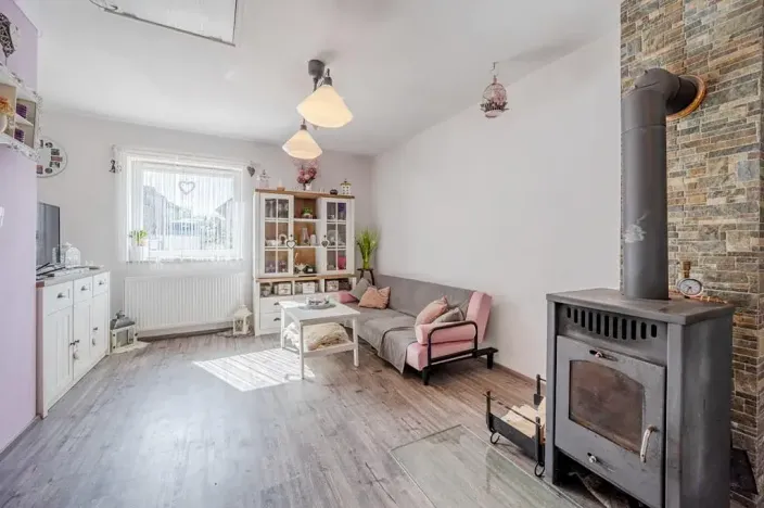 Prodej rodinného domu, Chocerady, 94 m2