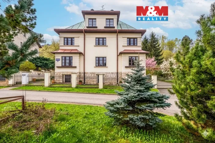 Prodej rodinného domu, Jílové, Dvořákova, 278 m2