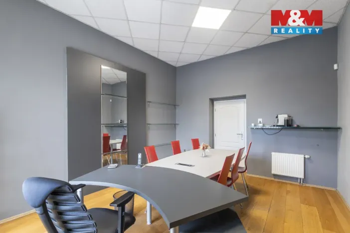 Prodej obchodního prostoru, Ostrava - Kunčičky, Škrobálkova, 700 m2