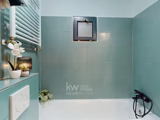 Pronájem bytu 2+kk, Praha - Žižkov, Žerotínova, 45 m2