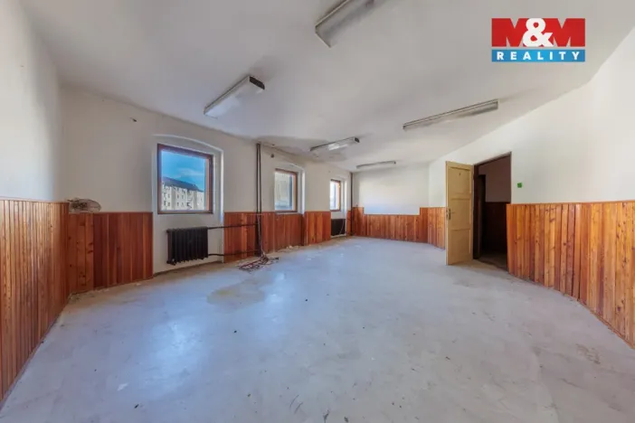 Prodej obchodního prostoru, Abertamy, Bož. Němcové, 800 m2