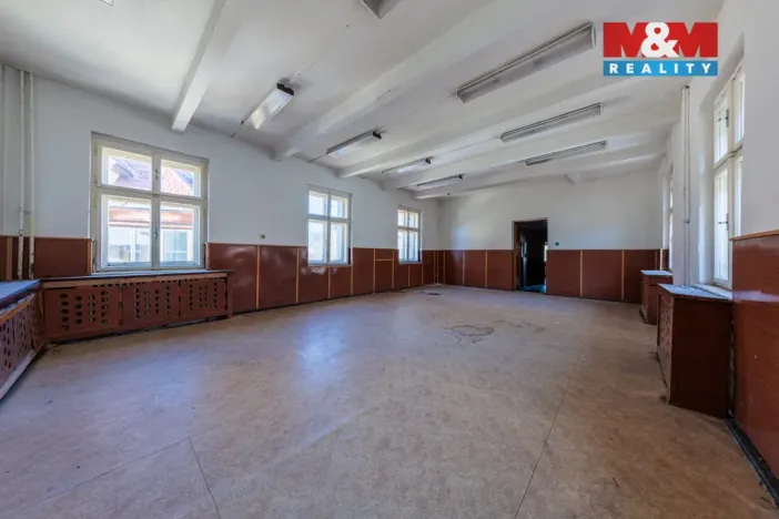 Prodej obchodního prostoru, Abertamy, Bož. Němcové, 800 m2