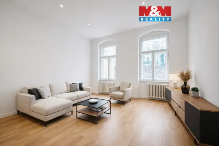 Prodej bytu 3+kk, Karlovy Vary, Zámecký vrch, 72 m2