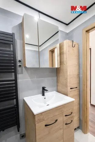 Pronájem bytu 2+1, Louny, Kosmonautů, 62 m2