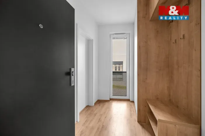 Pronájem bytu 1+kk, Pardubice - Pardubičky, Nová Tesla, 32 m2