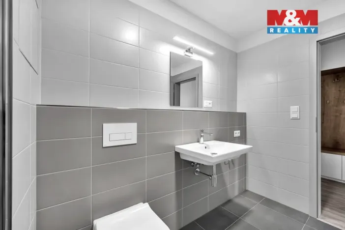 Pronájem bytu 2+kk, Pardubice - Pardubičky, Nová Tesla, 46 m2