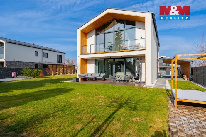 Prodej rodinného domu, Předboj, K Parku, 297 m2