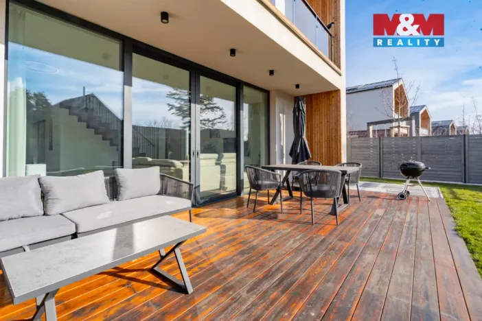 Prodej rodinného domu, Předboj, K Parku, 297 m2