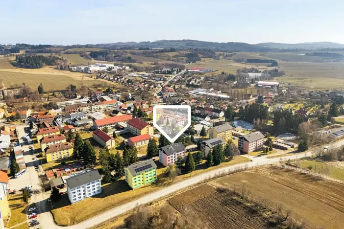 Prodej bytu 3+1, Studená, Komenského, 74 m2