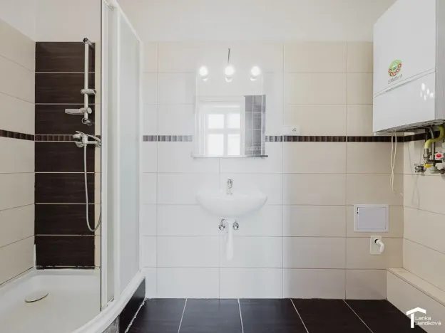 Pronájem bytu 1+kk, Pardubice - Zelené Předměstí, 17. listopadu, 29 m2