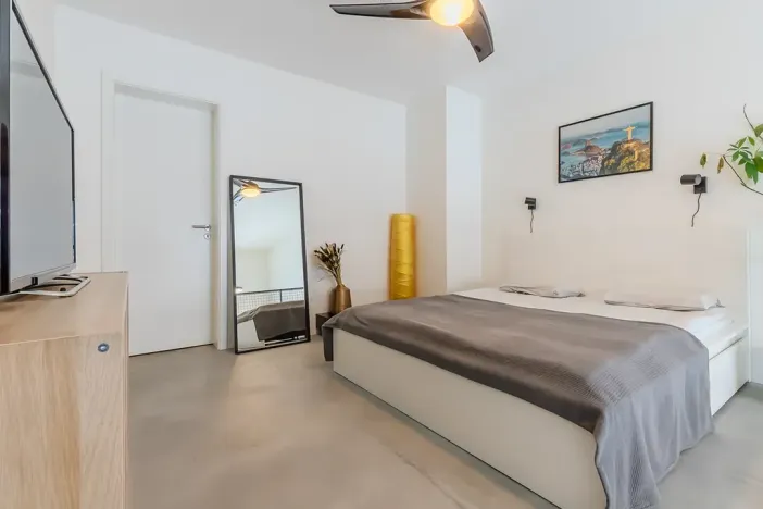 Prodej bytu 1+kk, Praha - Libeň, Novovysočanská, 39 m2