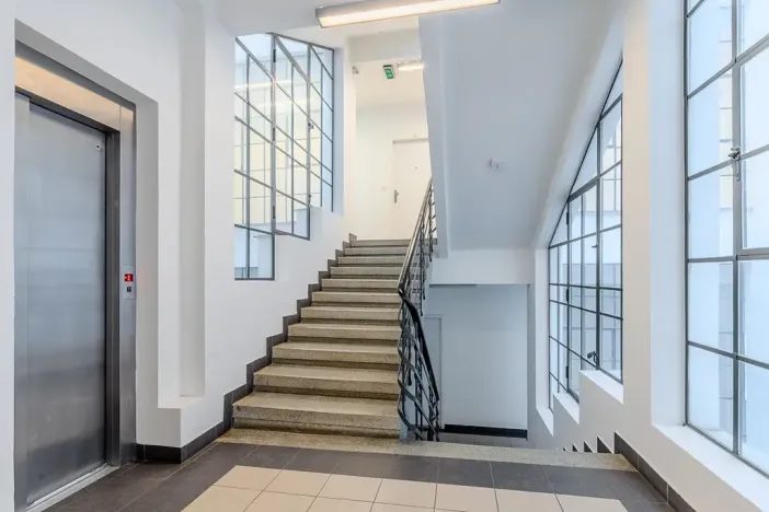 Prodej bytu 2+kk, Praha - Vršovice, 28. pluku, 51 m2