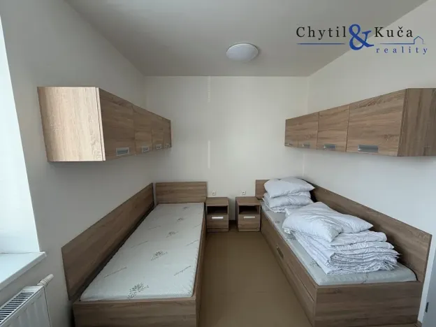 Prodej ubytování, Otrokovice, Objízdná, 3641 m2