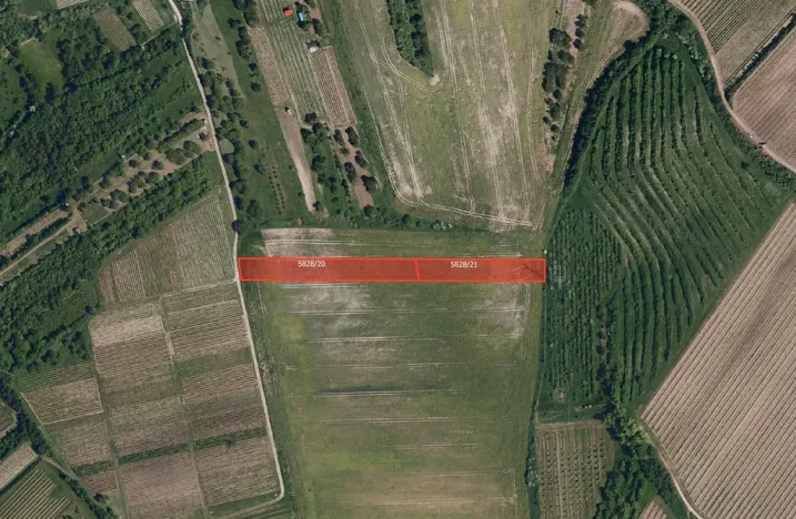 Prodej pole, Hustopeče, 24575 m2