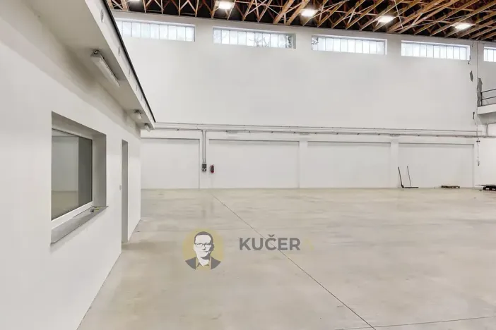 Prodej skladu, Kostelec nad Labem, Neratovická, 3457 m2