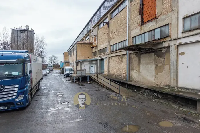 Prodej skladu, Kostelec nad Labem, Neratovická, 3457 m2